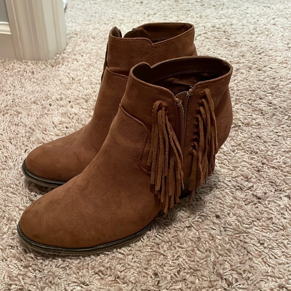 brown booties